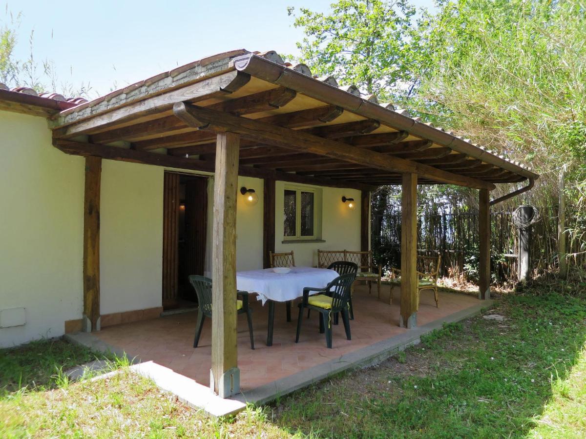 Holiday Home Chalet Del Lago By Interhome Bolsena Bagian luar foto