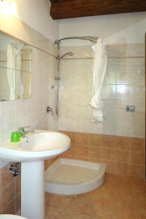 Holiday Home Chalet Del Lago By Interhome Bolsena Bagian luar foto